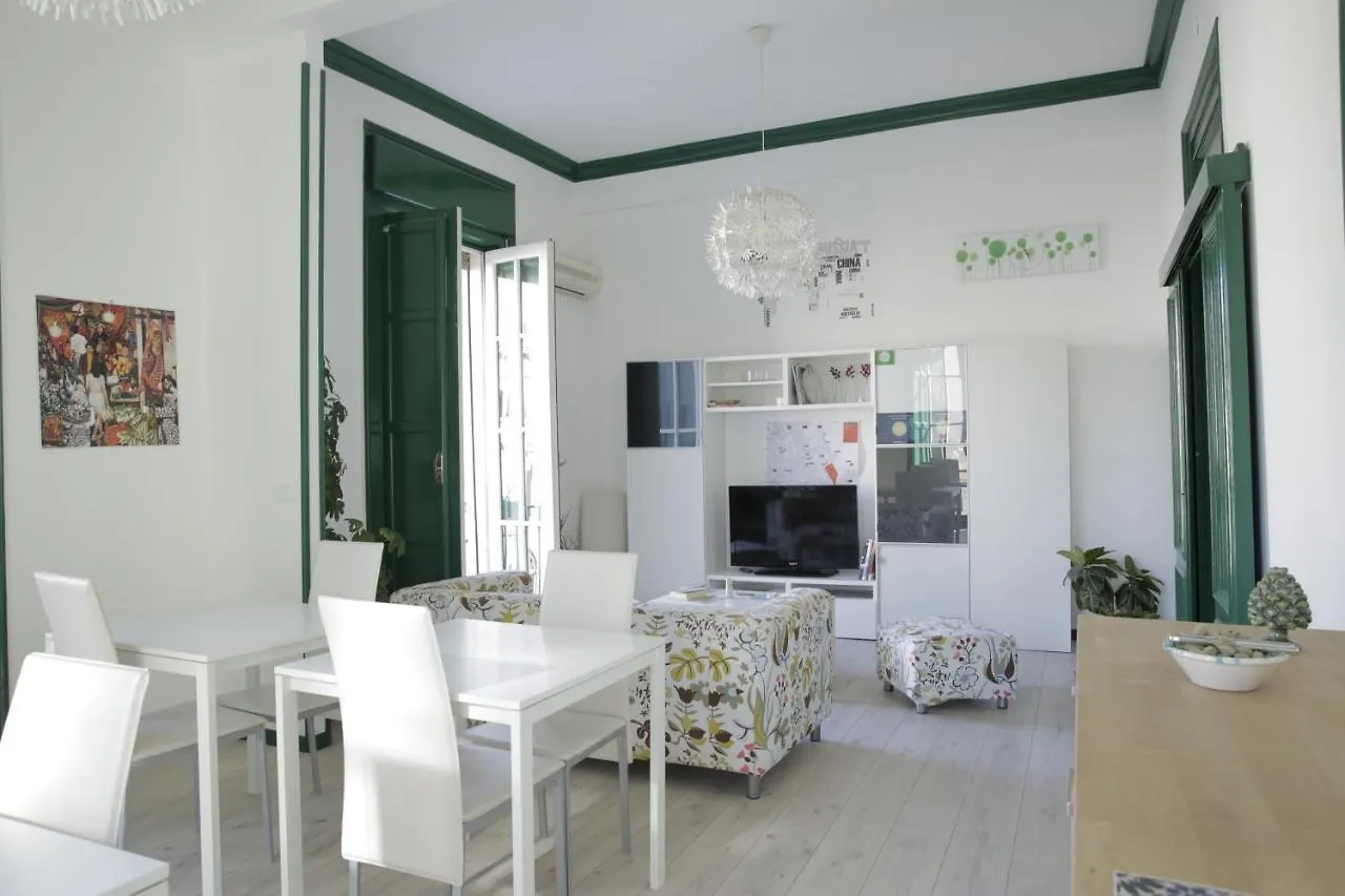 Cosmopolitan Palermo Guest house